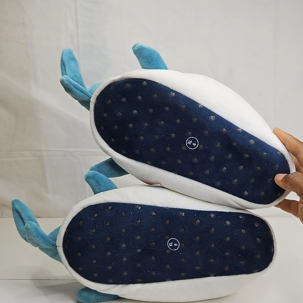 Cat&Jack Knox Shark Ankle Biter Sleepers Blue/white Size XL6